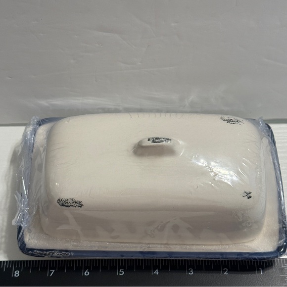 🆕 Mason Craft & More Ceramic Butter Dish with Lid – Classic Farmhouse Kitchen - Picture 3 of 15